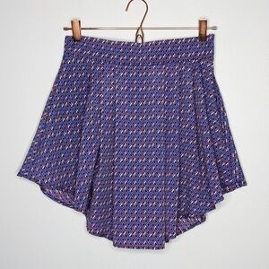 ✨3/$15 Runway story red white blue confetti skater skirt M